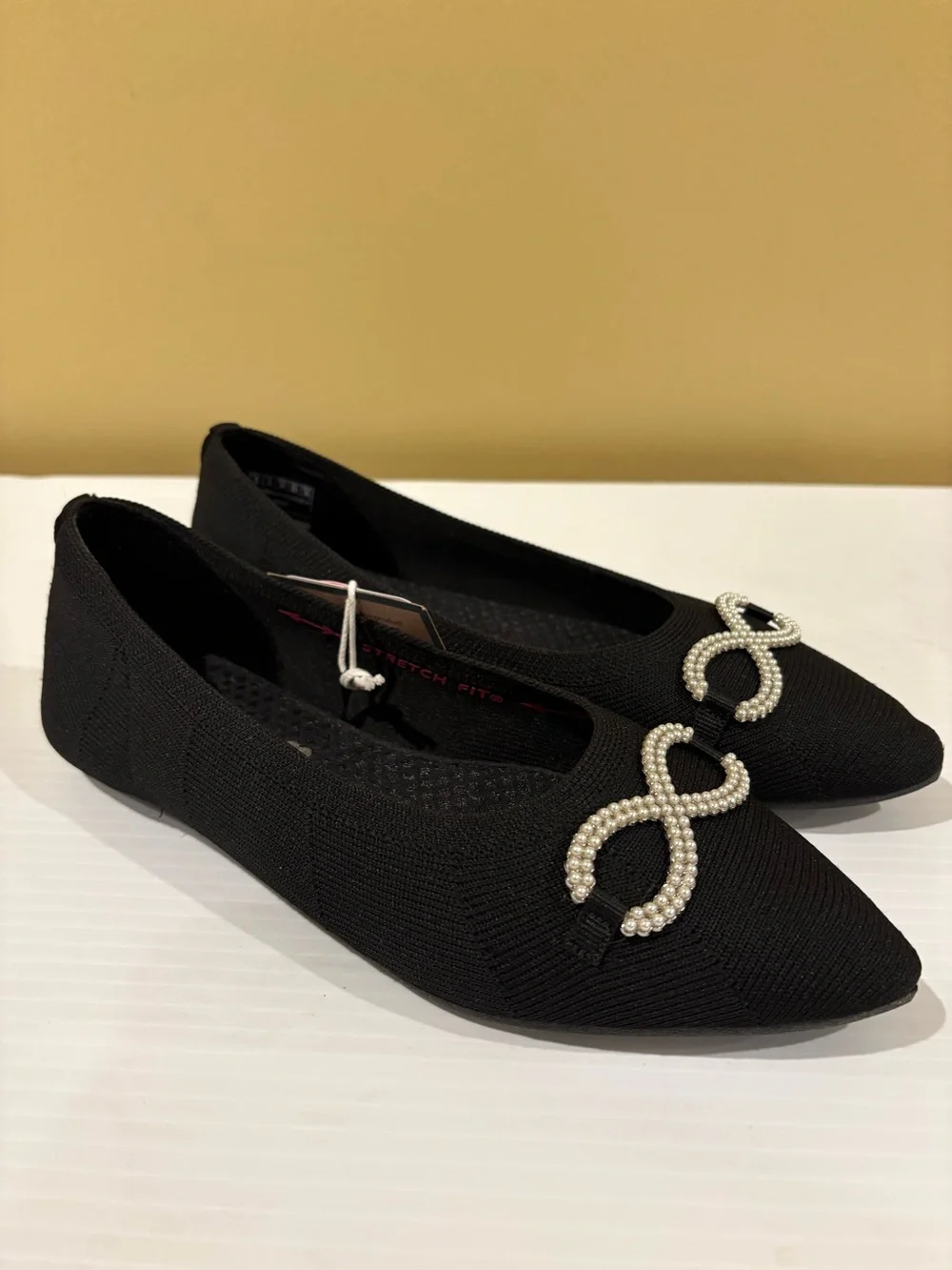 Skechers Cleo Pointed Toe Memory Foam Pearl Bow Skimmers Flats Black Size 6